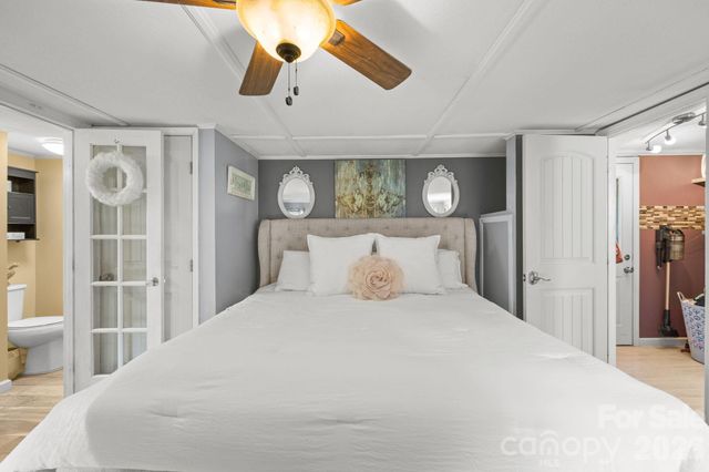 125 Ice Hollow Road, Zirconia, NC 28790
