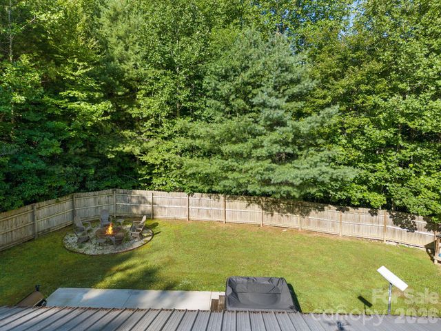 125 Ice Hollow Road, Zirconia, NC 28790
