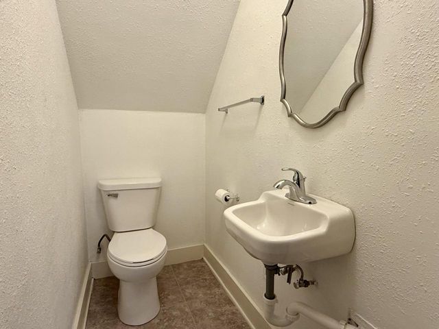 1812 S 10th STREET, Sheboygan, WI 53081