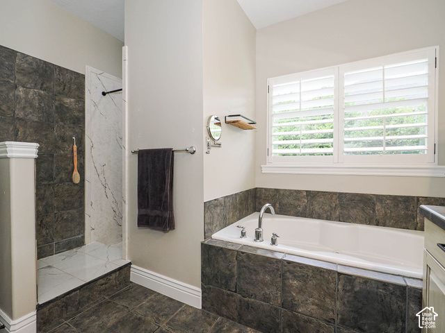 1239 WILLOWBROOK LN, Kaysville, UT 84037