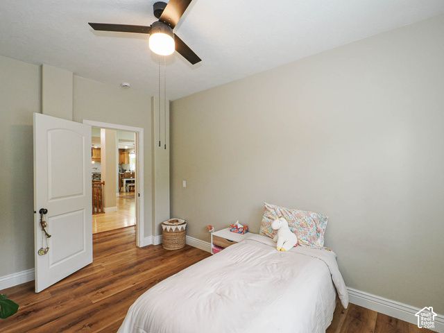 1239 WILLOWBROOK LN, Kaysville, UT 84037