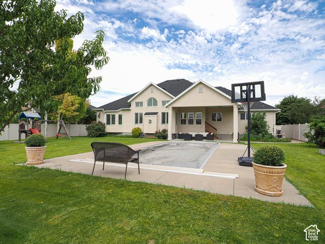 1239 WILLOWBROOK LN, Kaysville, UT 84037