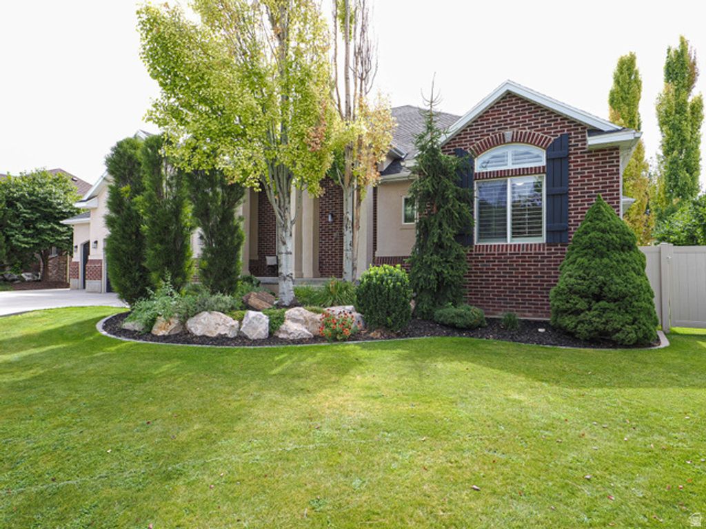 1239 WILLOWBROOK LN, Kaysville, UT 84037 — photo 4