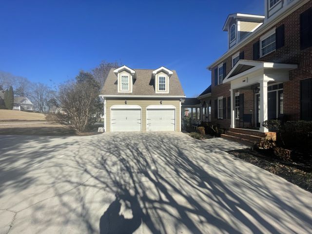 7416 Splendid View Dr, Ooltewah, TN 37363