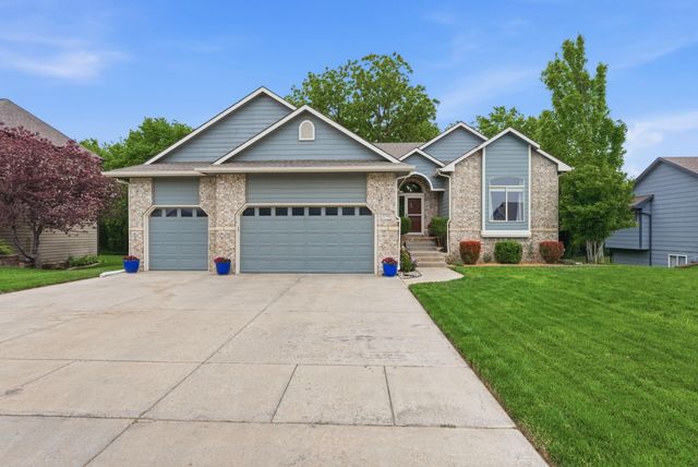 15706 E Woodcreek St, Wichita, KS 67230