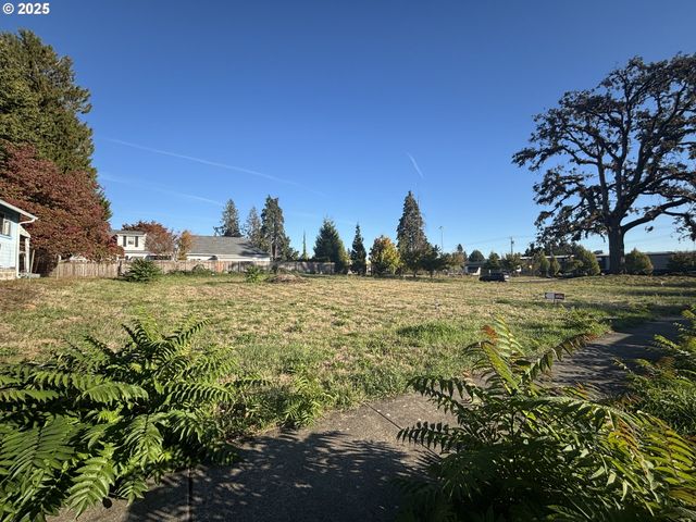 726 Se TAMPA St, Camas, WA 98607