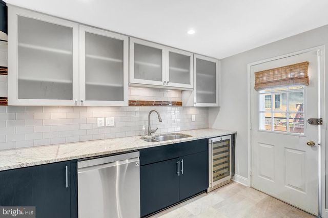 245 GUNDRY DR, Falls Church, VA 22046
