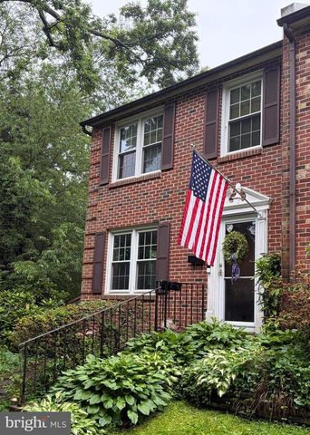 245 GUNDRY DR, Falls Church, VA 22046