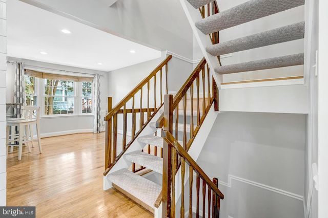245 GUNDRY DR, Falls Church, VA 22046