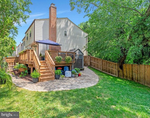 245 GUNDRY DR, Falls Church, VA 22046