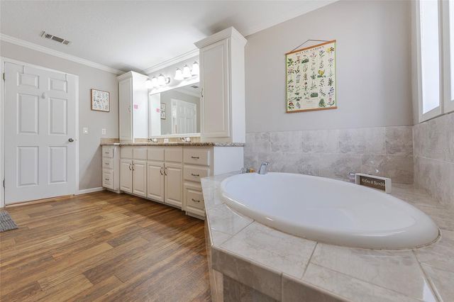 2100 E KICKLIGHTER ROAD, Lake Helen, FL 32744