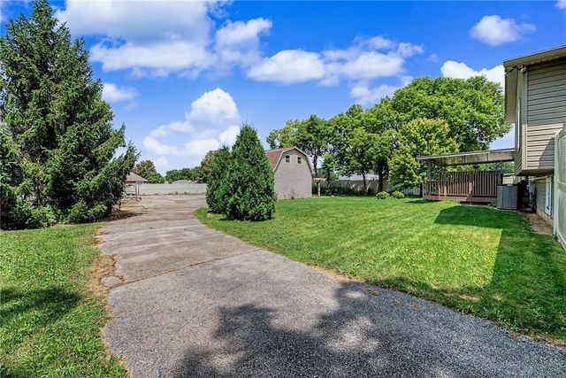 4965 Old Salem Road, Clayton, OH 45322