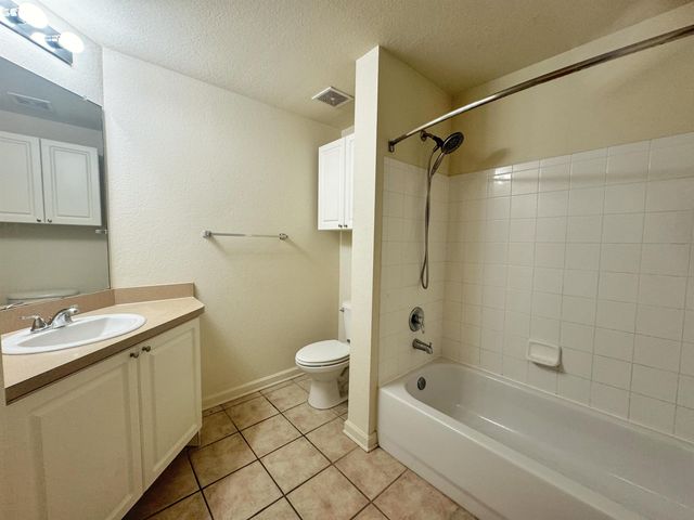 410 S Villa San Marco Dr 108, St Augustine, FL 32086