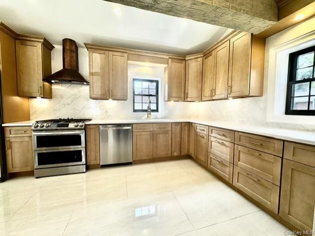 191 Brixton Road S, Garden City, NY 11530