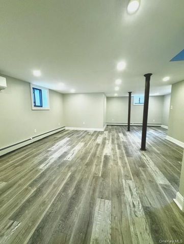 191 Brixton Road S, Garden City, NY 11530