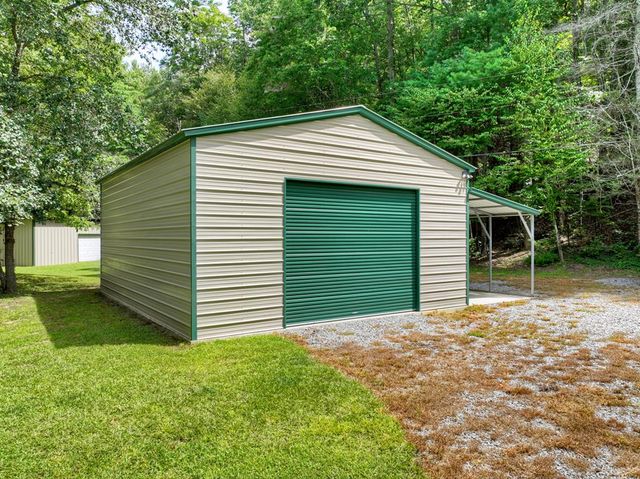 656 Newberry Drive, Ellijay, GA 30536