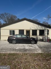 961 Old Conyers Road, Stockbridge, GA 30281