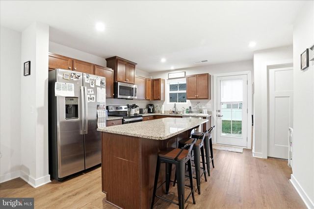 38 BIBURY ST, Martinsburg, WV 25405