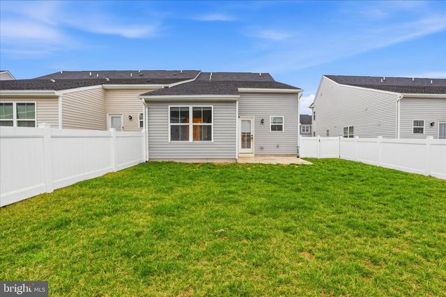 38 BIBURY ST, Martinsburg, WV 25405