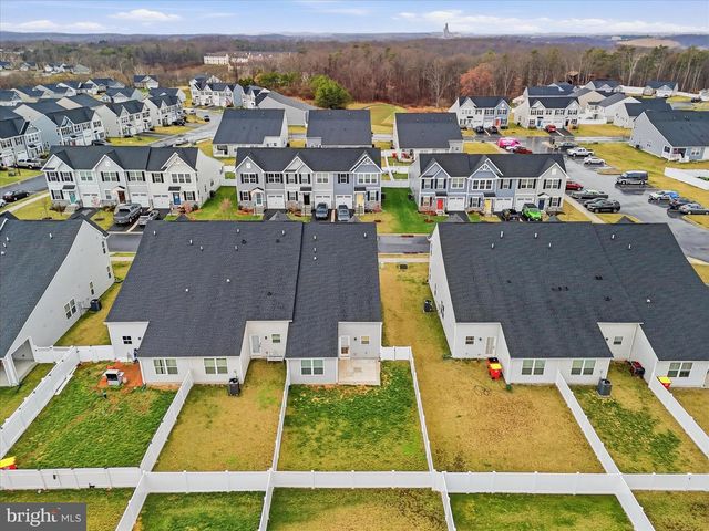 38 BIBURY ST, Martinsburg, WV 25405