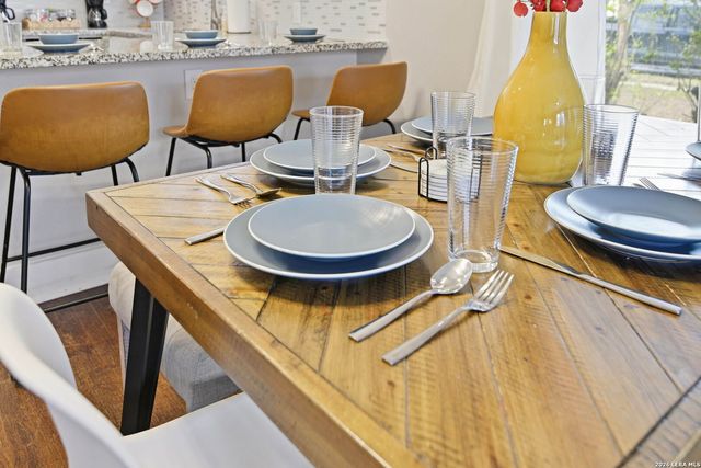 230 Thompson, San Antonio, TX 78225