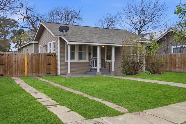 230 Thompson, San Antonio, TX 78225