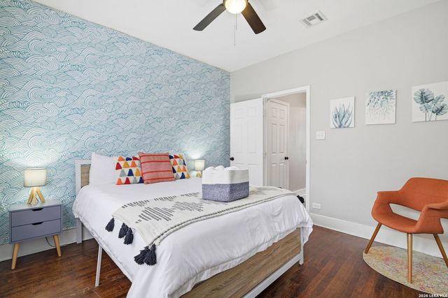 230 Thompson, San Antonio, TX 78225