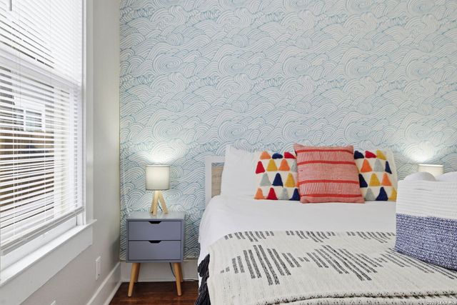 230 Thompson, San Antonio, TX 78225