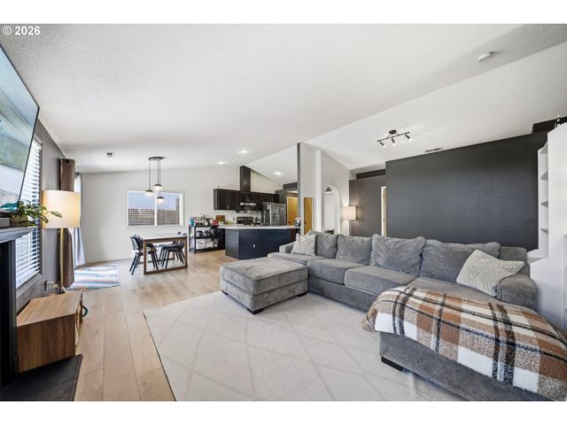 13314 Ne 92ND St, Vancouver, WA 98682