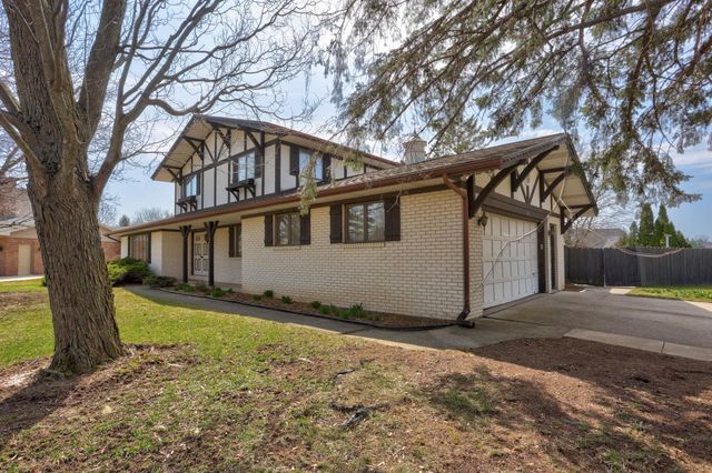 1 Harlan Court, Frankenmuth, MI 48734