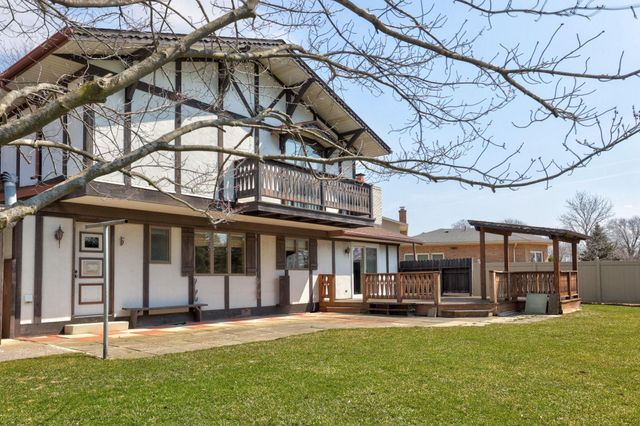 1 Harlan Court, Frankenmuth, MI 48734