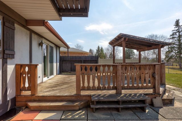 1 Harlan Court, Frankenmuth, MI 48734