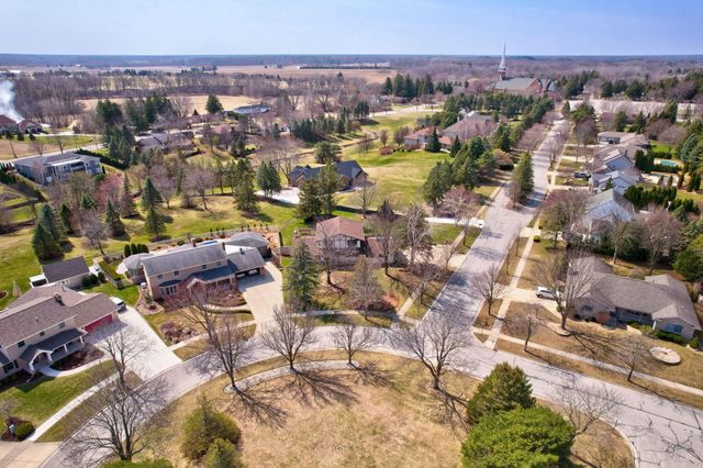 1 Harlan Court, Frankenmuth, MI 48734