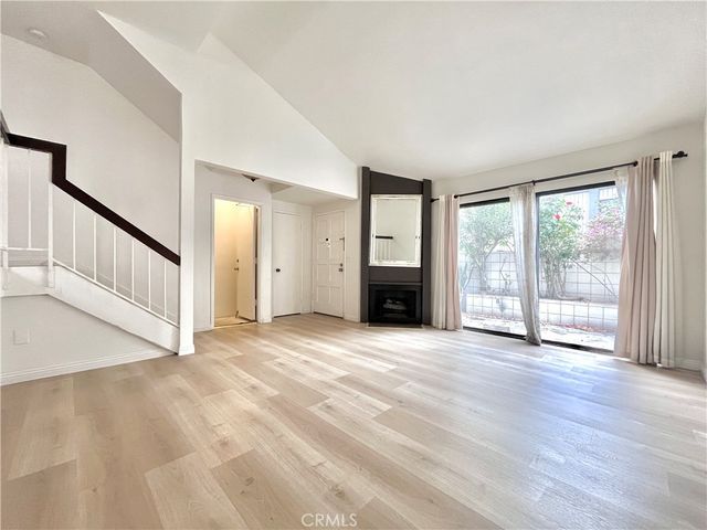 598 W Huntington Drive C, Arcadia, CA 91007