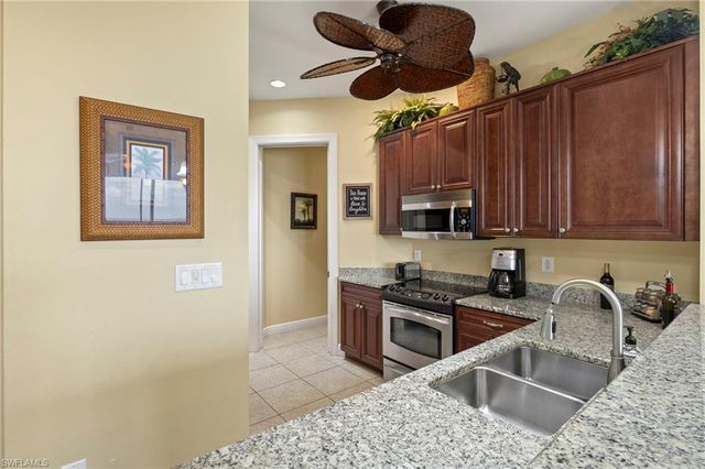 5793 Cape Harbour DR 1416, Cape Coral, FL 33914