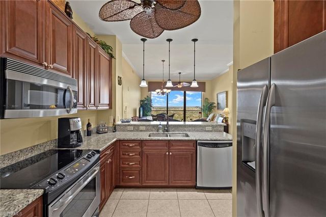 5793 Cape Harbour DR 1416, Cape Coral, FL 33914