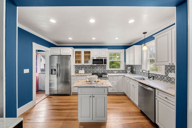 48 Puritan Rd. A, Swampscott, MA 01907