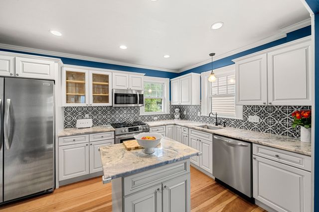 48 Puritan Rd. A, Swampscott, MA 01907
