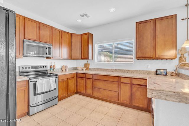 2929 N 37TH Street 10, Phoenix, AZ 85018