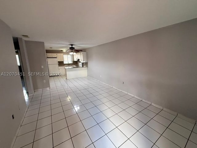 6278 W 22nd Ct 14, Hialeah, FL 33016