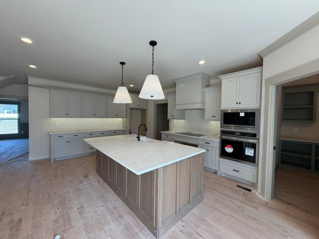 1807 Rhonda Dr, Christiana, TN 37037