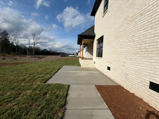 1807 Rhonda Dr, Christiana, TN 37037