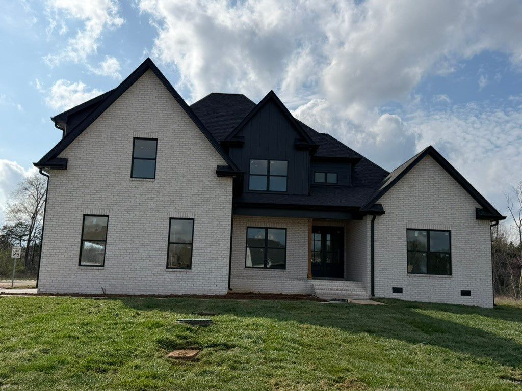 1807 Rhonda Dr, Christiana, TN 37037