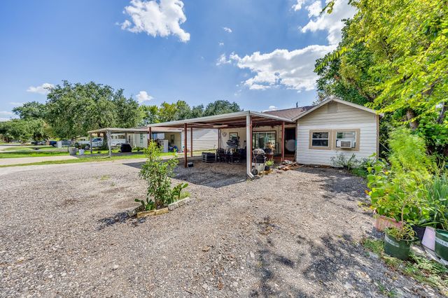 11002 La Crosse Street, Houston, TX 77029