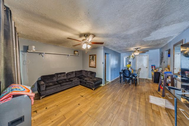 11002 La Crosse Street, Houston, TX 77029