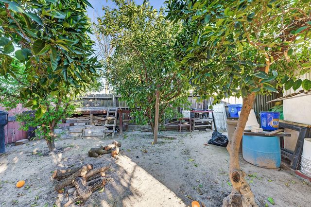 1661 Fir Ave, Atwater, CA 95301