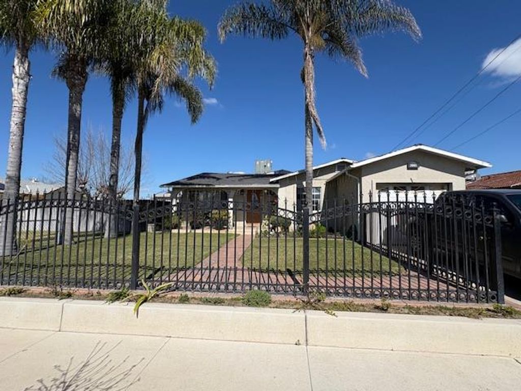 1661 Fir Ave, Atwater, CA 95301