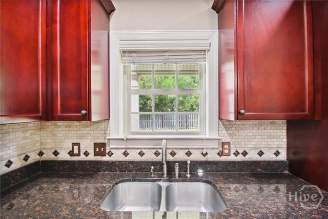 179 Clover Point Circle, Guyton, GA 31312