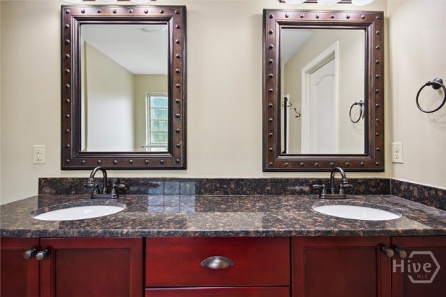 179 Clover Point Circle, Guyton, GA 31312