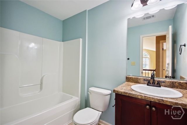 179 Clover Point Circle, Guyton, GA 31312